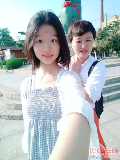 數(shù)字檔案中的靳婷:一場(chǎng)穿越時(shí)空的個(gè)人資料簡(jiǎn)介圖片探尋之旅