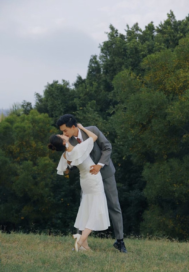 結(jié)婚照片尺寸是多少？一份超實(shí)用婚紗照尺寸全攻略深度解析