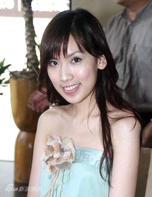 林志穎媳婦陳若儀:從T臺(tái)名模到幸福母親的全景深度解析