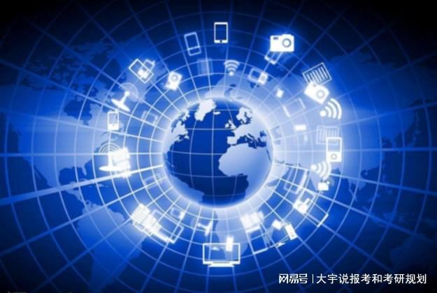 探秘未來：小李追尋2025新澳正版免費(fèi)資料大全的奇遇之旅
