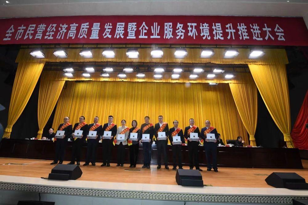 新澳全年免費資料大全，探索與收獲，新澳全年免費資料大全，探索之旅與收獲的時刻